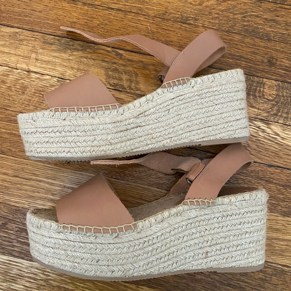 Tan soludos platform wedges